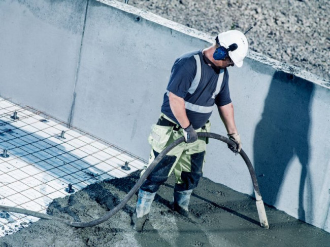 Husqvarna Vibrastar VB50 (Atlas Copco) высокочастотный глубинный вибратор для бетона 9679381-02