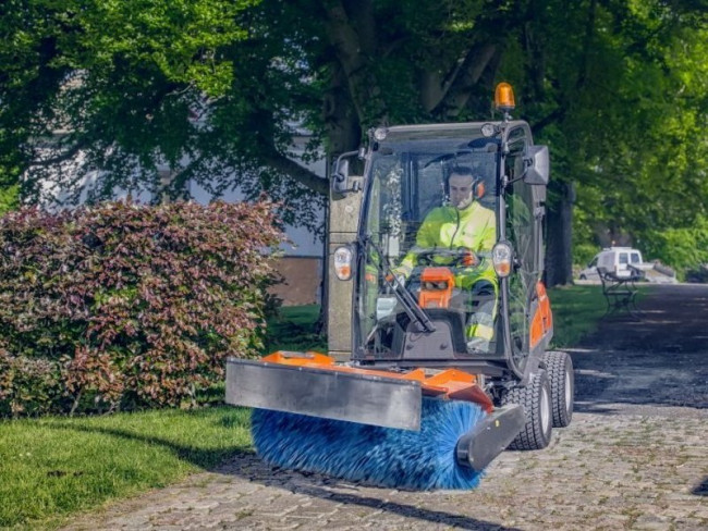 Райдер HUSQVARNA P525D с кабиной 9679854-01