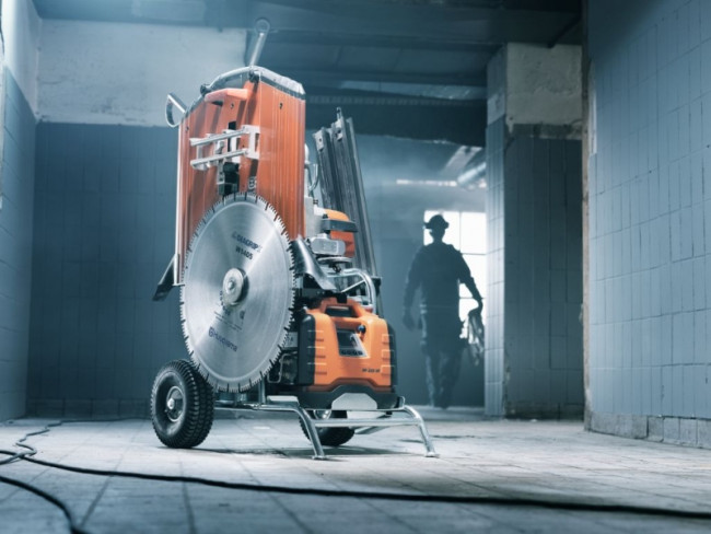 HUSQVARNA WS 220 HF Стенорезная машина 9672087-01