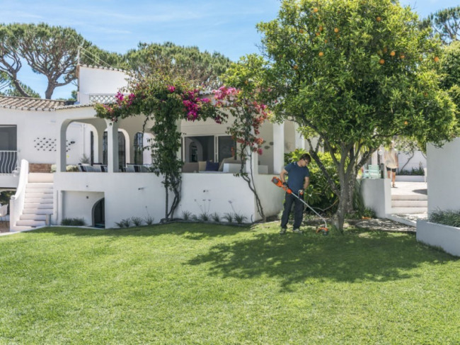 HUSQVARNA 336LiC Триммер аккумуляторный 9676081-11