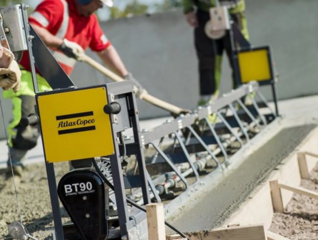 Привод пневматический секционной виброрейки Husqvarna BT 90 P 9678755-01 Привод пневматический секционной виброрейки Husqvarna BT 90 P 9678755-01