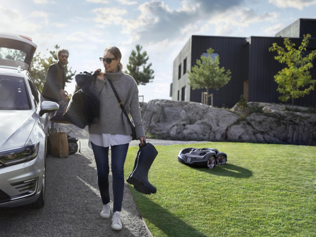 Husqvarna Automower 435X Газонокосилка-робот AWD 9678533-11