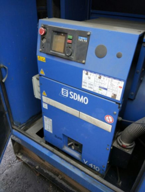 БУ дизельный генератор SDMO V410C2 в кожухе БУ дизельный генератор SDMO V410C2 в кожухе