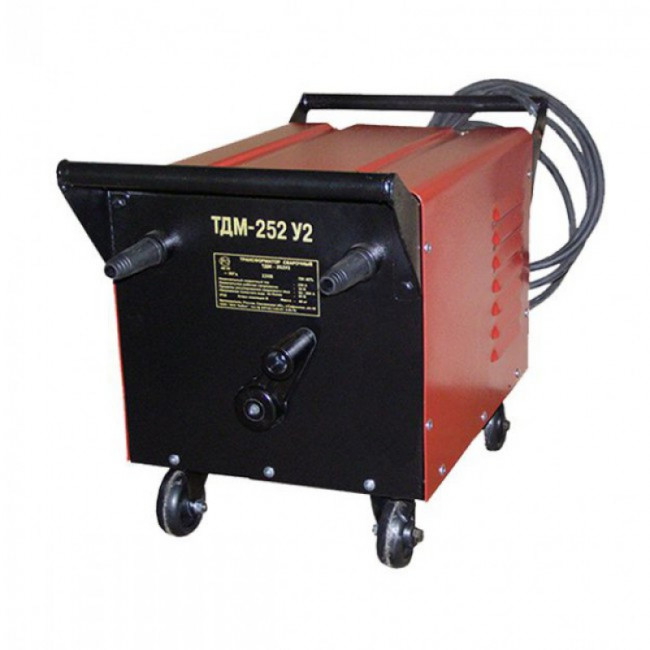 Сварочный трансформатор ТДМ-252-У2/220