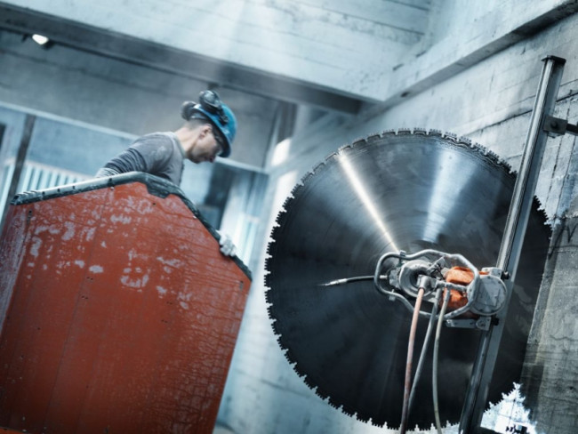 HUSQVARNA WS 482 HF Стенорезная машина 9664175-11 (старый арт 9676467-03)