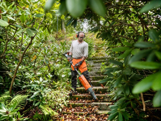 HUSQVARNA 129LK Триммер бензиновый бензокоса 9671936-01 HUSQVARNA 129LK Триммер бензиновый бензокоса 9671936-01