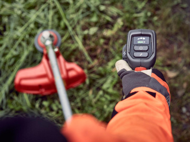 HUSQVARNA 535iRX Триммер аккумуляторный 9678506-03 HUSQVARNA 535iRX Триммер аккумуляторный 9678506-03