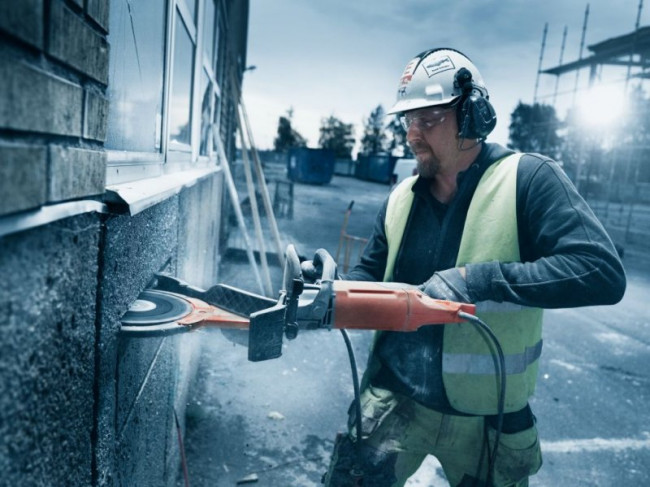 Husqvarna K 4000 Cut-n-Break Электрический резчик 9670797-01 Husqvarna K 4000 Cut-n-Break Электрический резчик 9670797-01