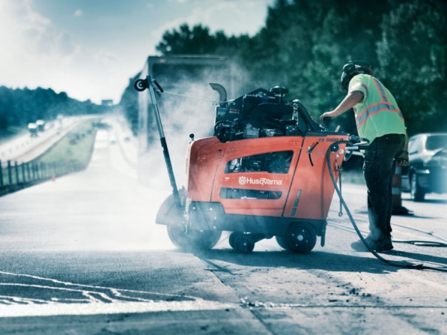 HUSQVARNA FS 5000 D Швонарезчик дизельный 9672073-38 HUSQVARNA FS 5000 D Швонарезчик дизельный 9672073-38