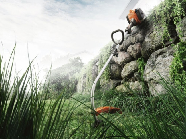 HUSQVARNA 122C Триммер бензиновый бензокоса 9667797-01