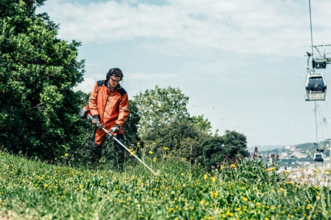 HUSQVARNA 325R Триммер бензиновый бензокоса 9679084-02